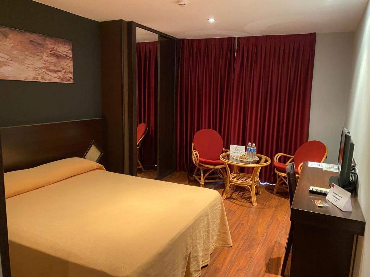 Hostal Royal Almorox Экстерьер фото