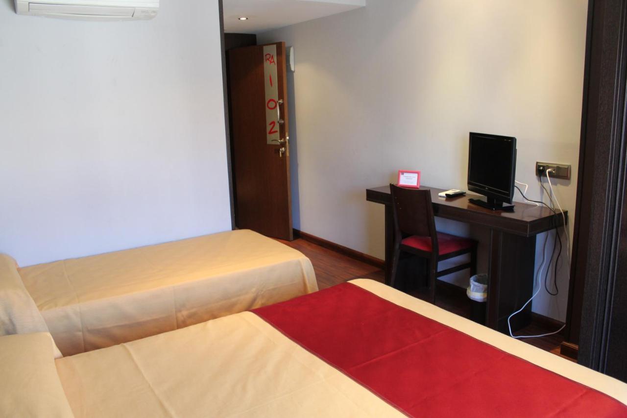 Hostal Royal Almorox Экстерьер фото