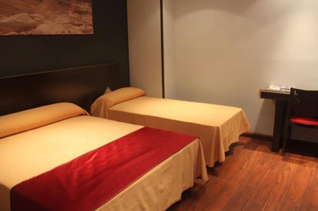 Hostal Royal Almorox Экстерьер фото