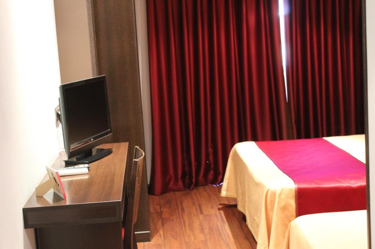 Hostal Royal Almorox Экстерьер фото